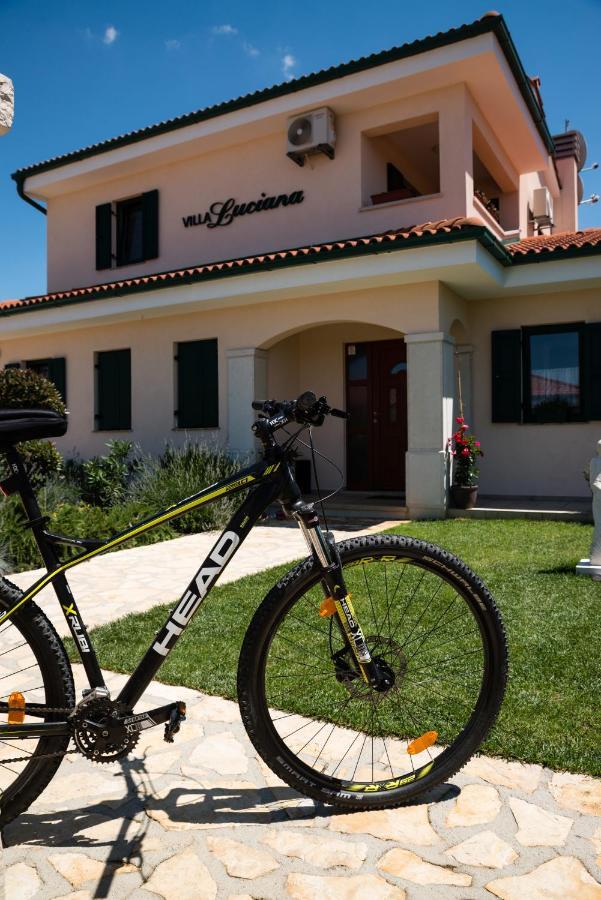 Villa Luciana, Buje Exterior foto